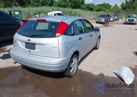 2005 Ford Focus S/Se/Ses from USA, damaged, VIN 3FAHP37N15R111753
